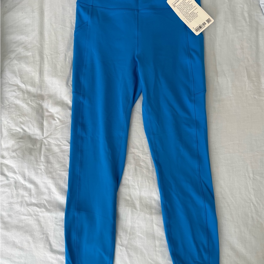 lululemon Invigorate HR tight 25” in Blue